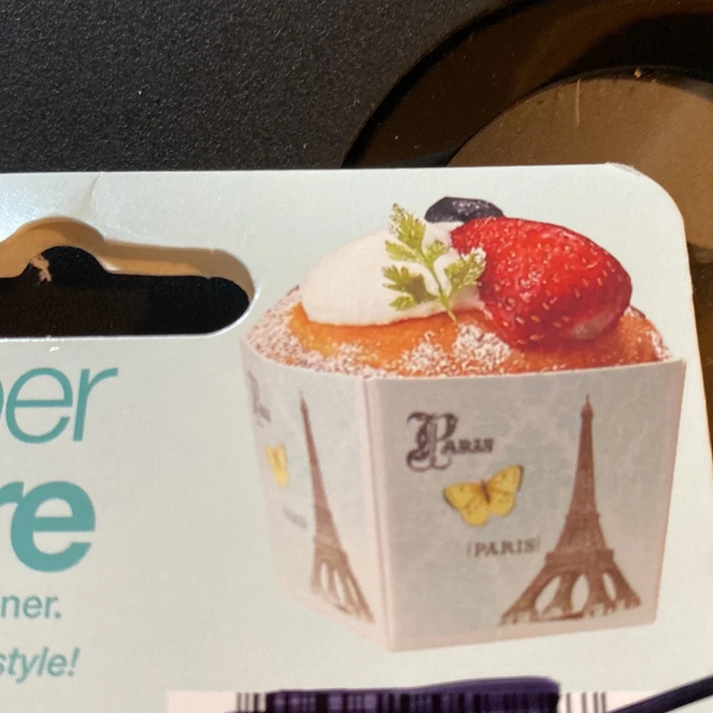 Buttercream conserve paper bakeware 1-3/5”x1-3/5”  & 3-1/5”x 1-1/5” x 1-2/5”